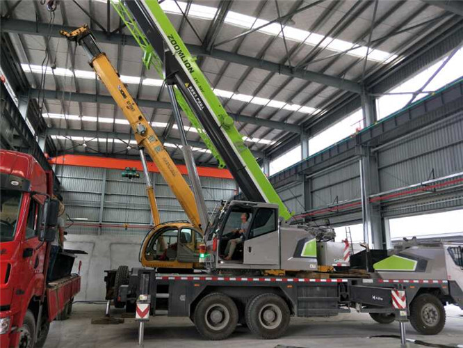 红古区高空车出租需要注意哪些安全事项？